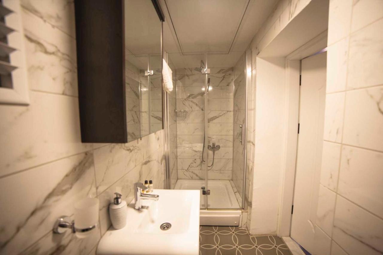 Galata Cicek Suites イスタンブール エクステリア 写真
