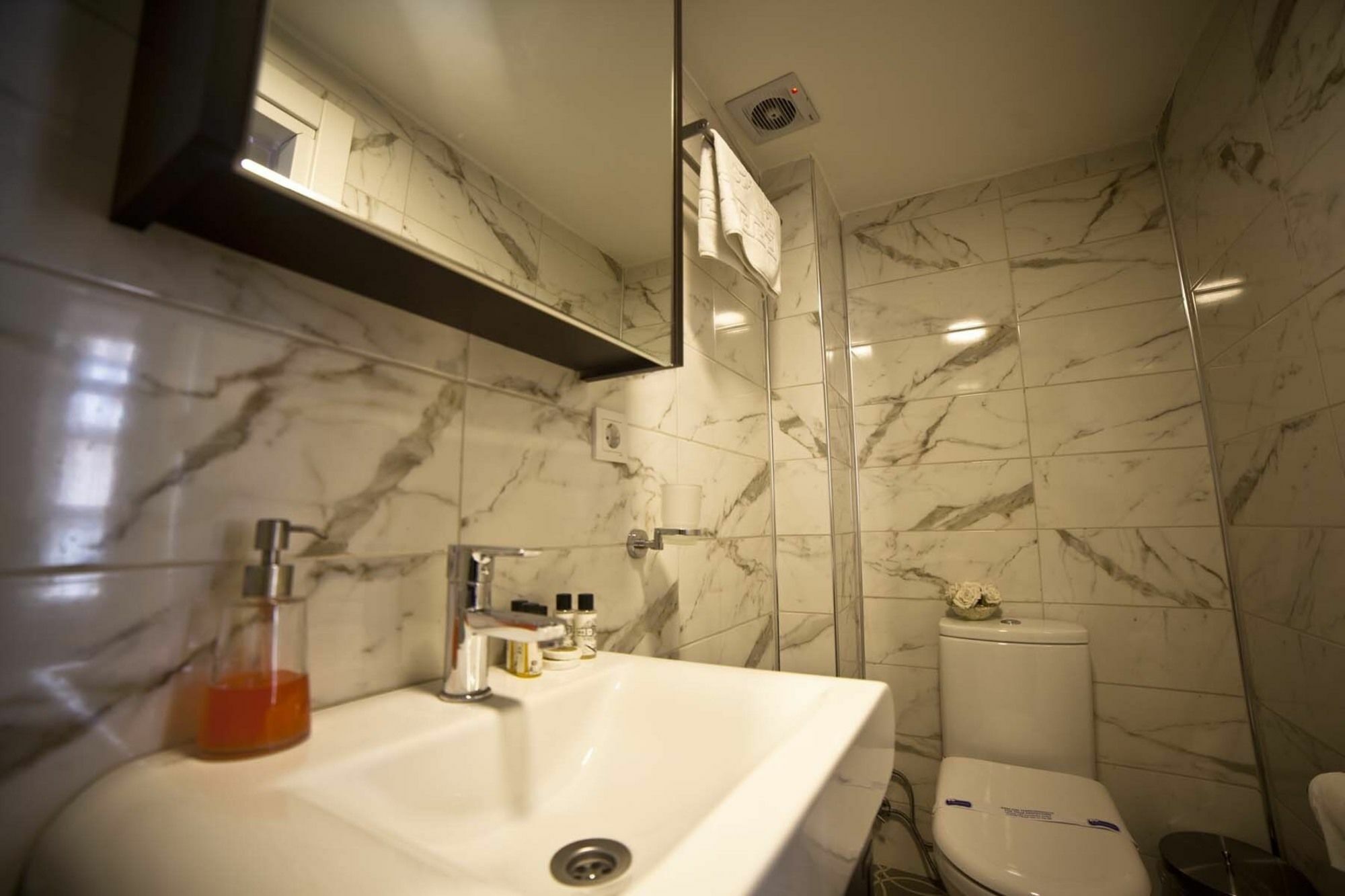 Galata Cicek Suites イスタンブール エクステリア 写真